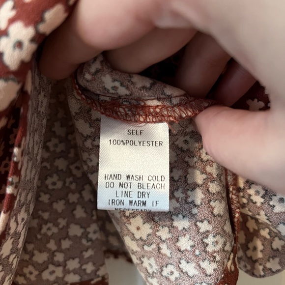Newbury Kustom NWOT Floral Top - Picture 4 of 5